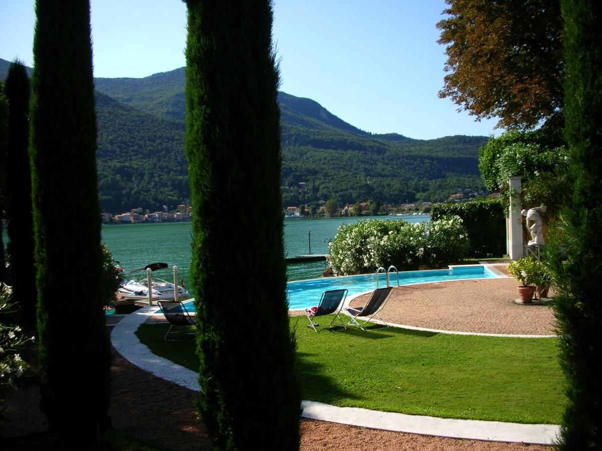 Ville Lago Lugano Porto Ceresio Bagian luar foto