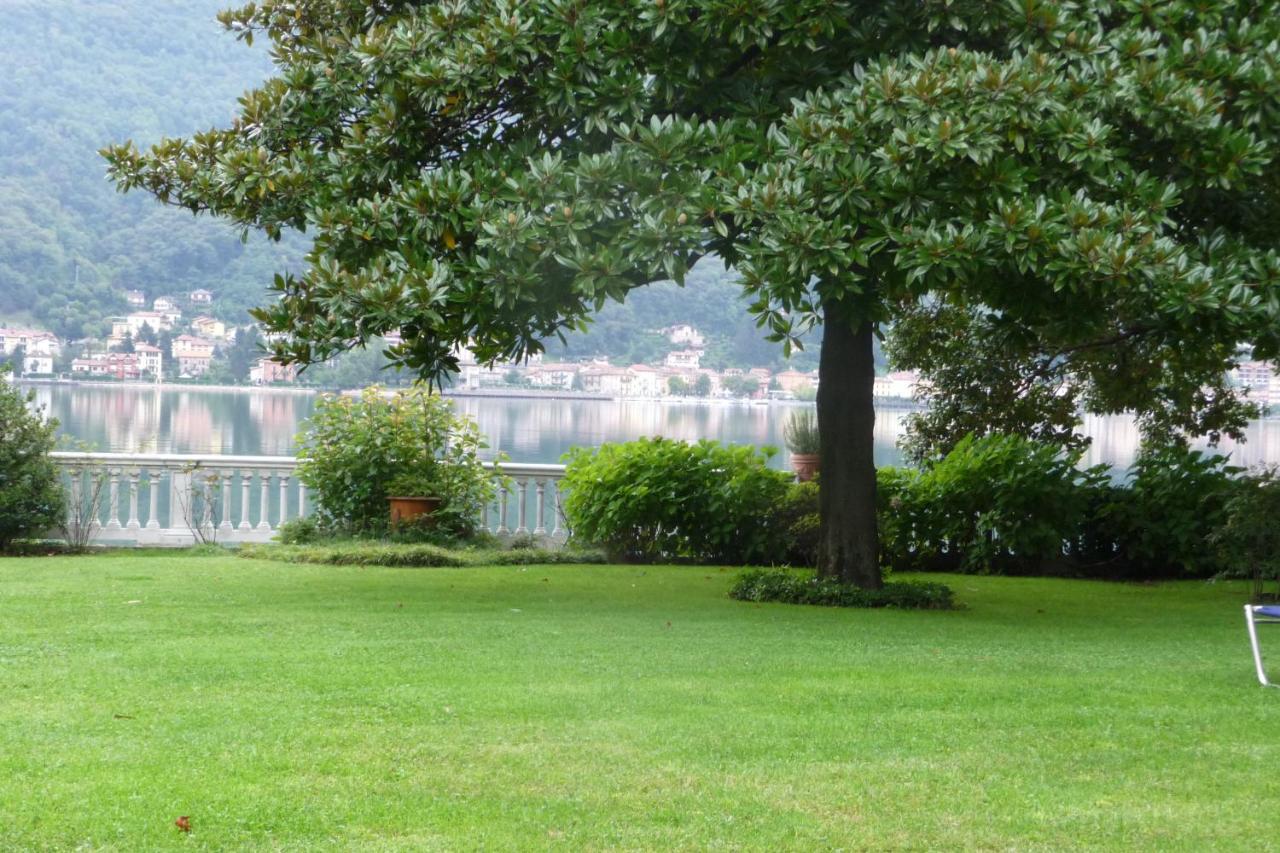 Ville Lago Lugano Porto Ceresio Bagian luar foto